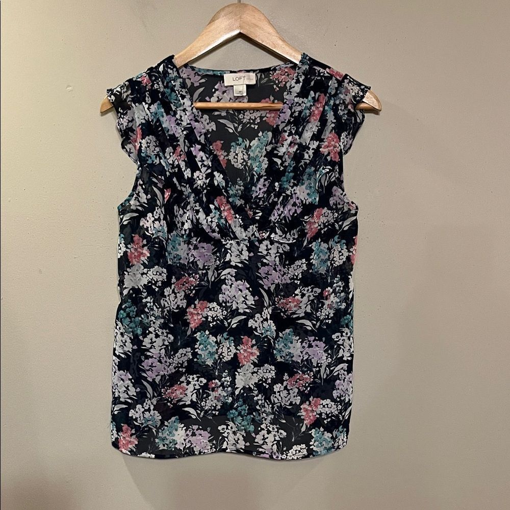 LOFT Black Floral Sleeveless Blouse